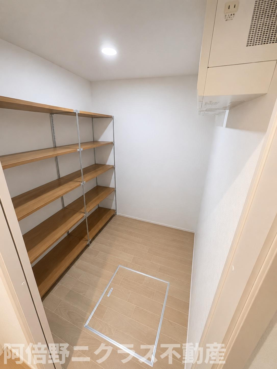 杭全8丁目中古戸建の収納|生成AIにより家具等撤去の修正をしております
