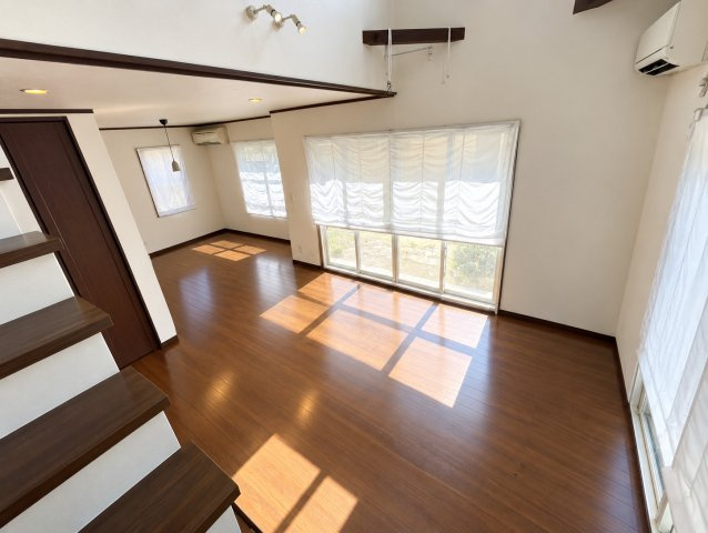 さいたま市見沼区大字中川　中古戸建の居間・リビング|※一部CG加工