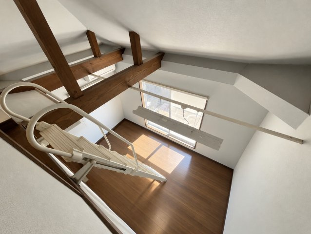 さいたま市見沼区大字中川　中古戸建の洋室|※一部CG加工されております