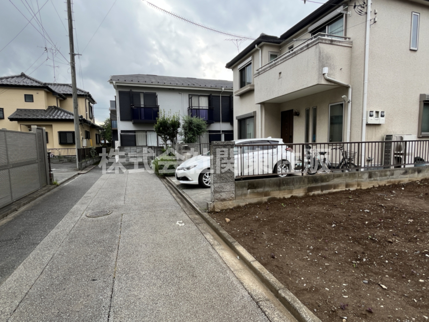 土地 さいたま市緑区原山３丁目の前面道路含む現地写真