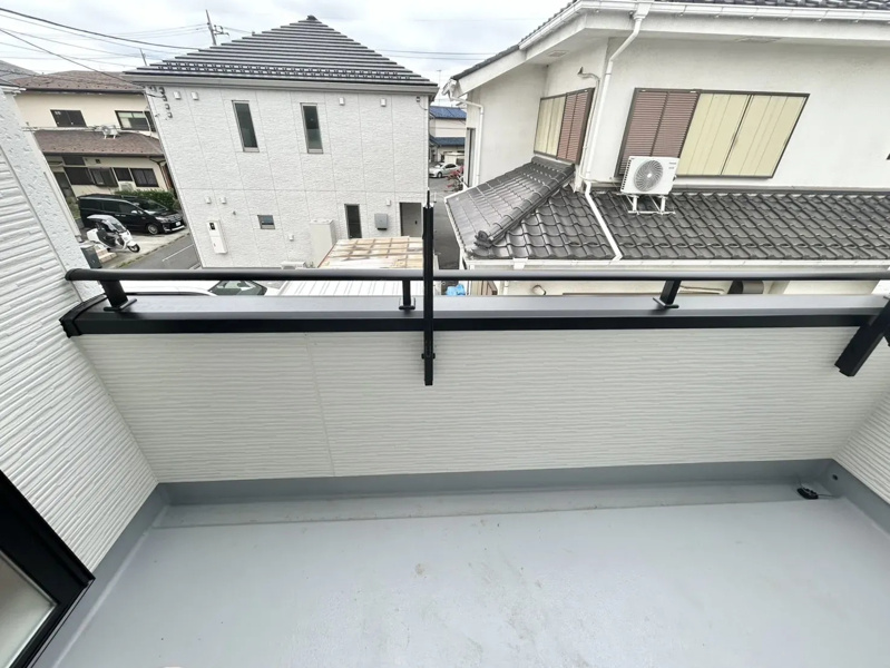 【バルコニー】