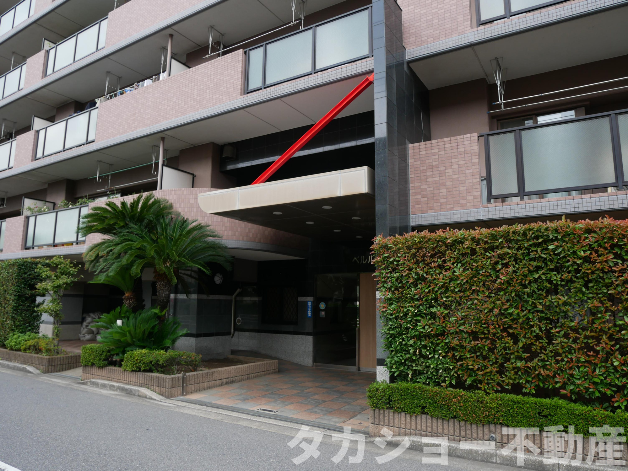 ペルル西千葉壱番館の外観