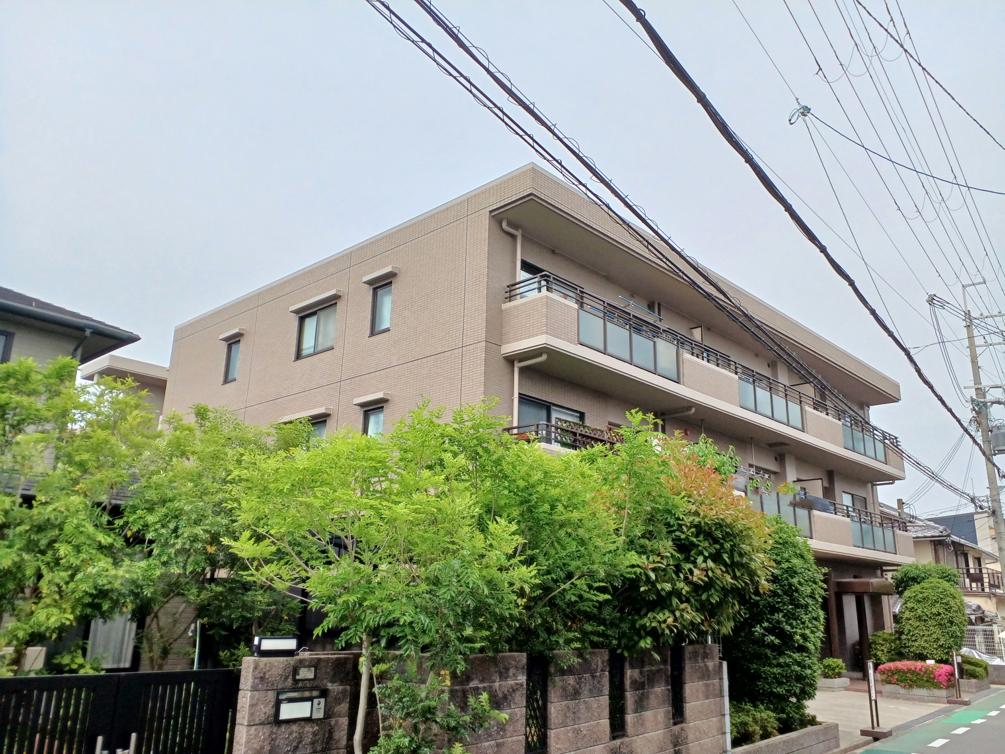 ステイツ池田フラッツの外観