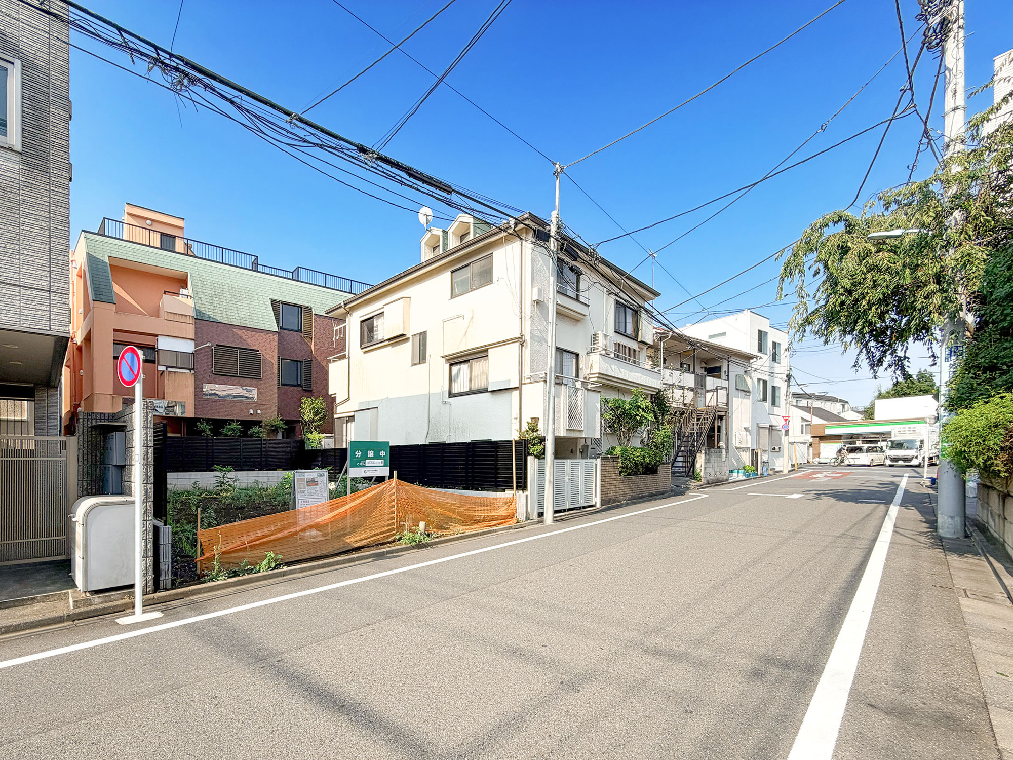新築分譲［ミラクラス上荻Ⅲ］の前面道路含む現地写真|現地写真（2026年8月撮影）
