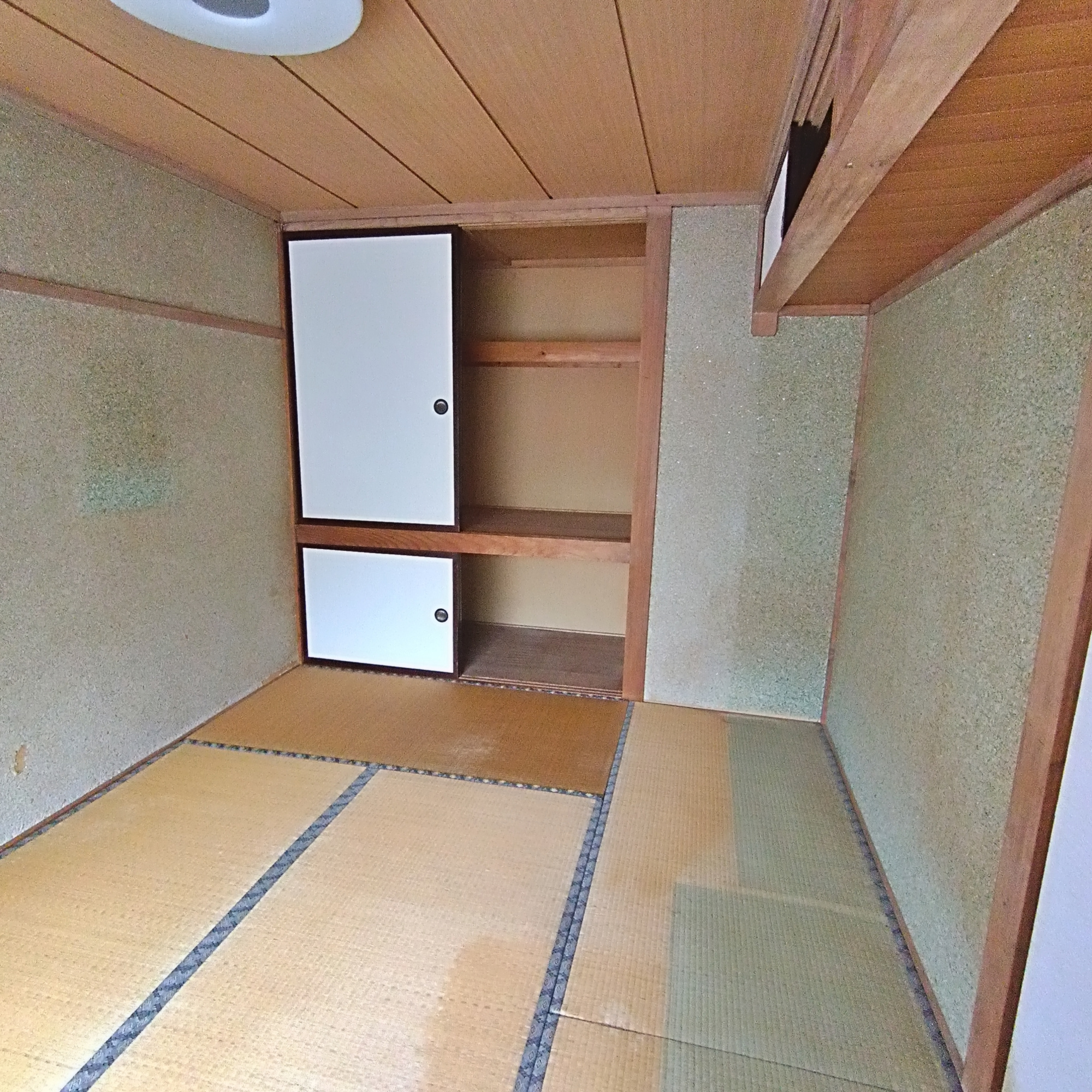 室蘭市母恋南町4丁目6-9　中古住宅の和室