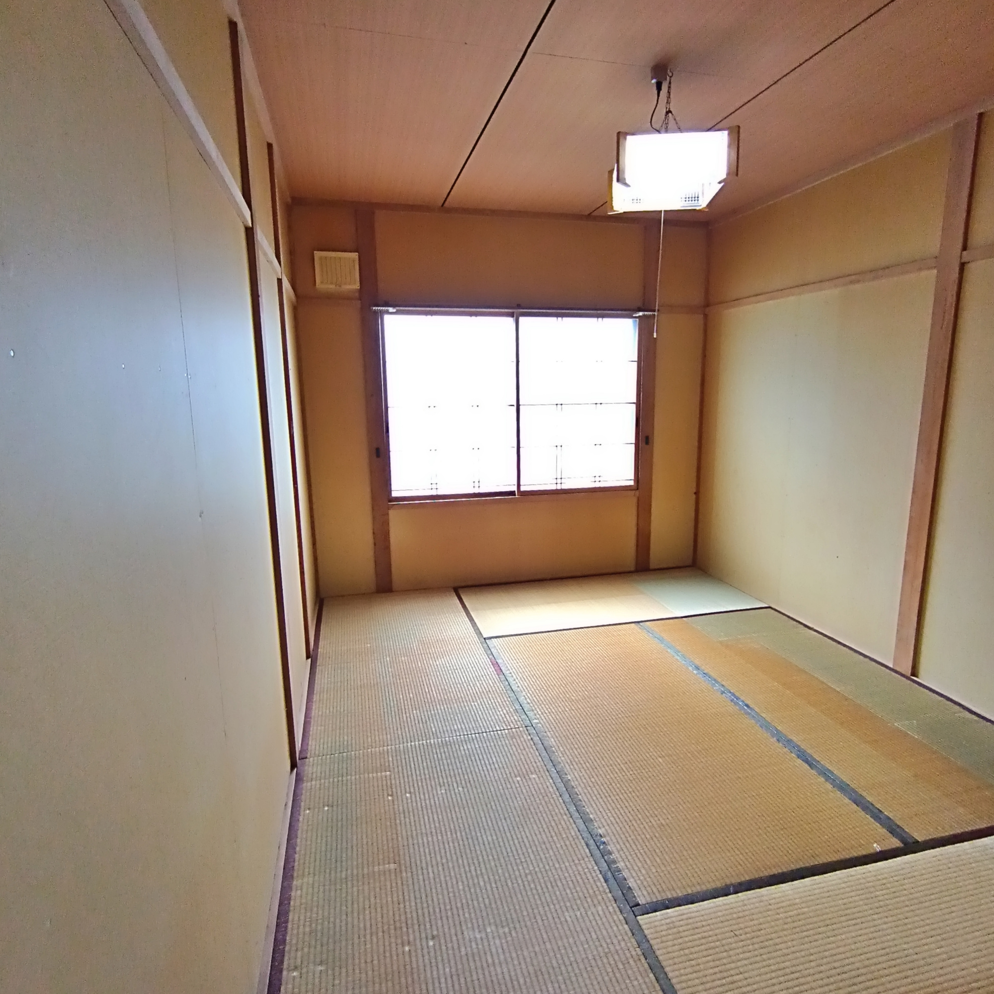 室蘭市母恋南町4丁目6-9　中古住宅の和室