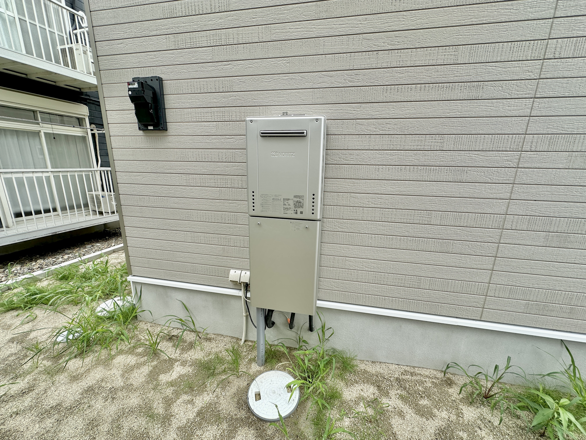 那須塩原市埼玉第４　新築住宅全１棟の発電・温水設備|【同社施工例】月々のガス代が優しい高効率給湯器♪