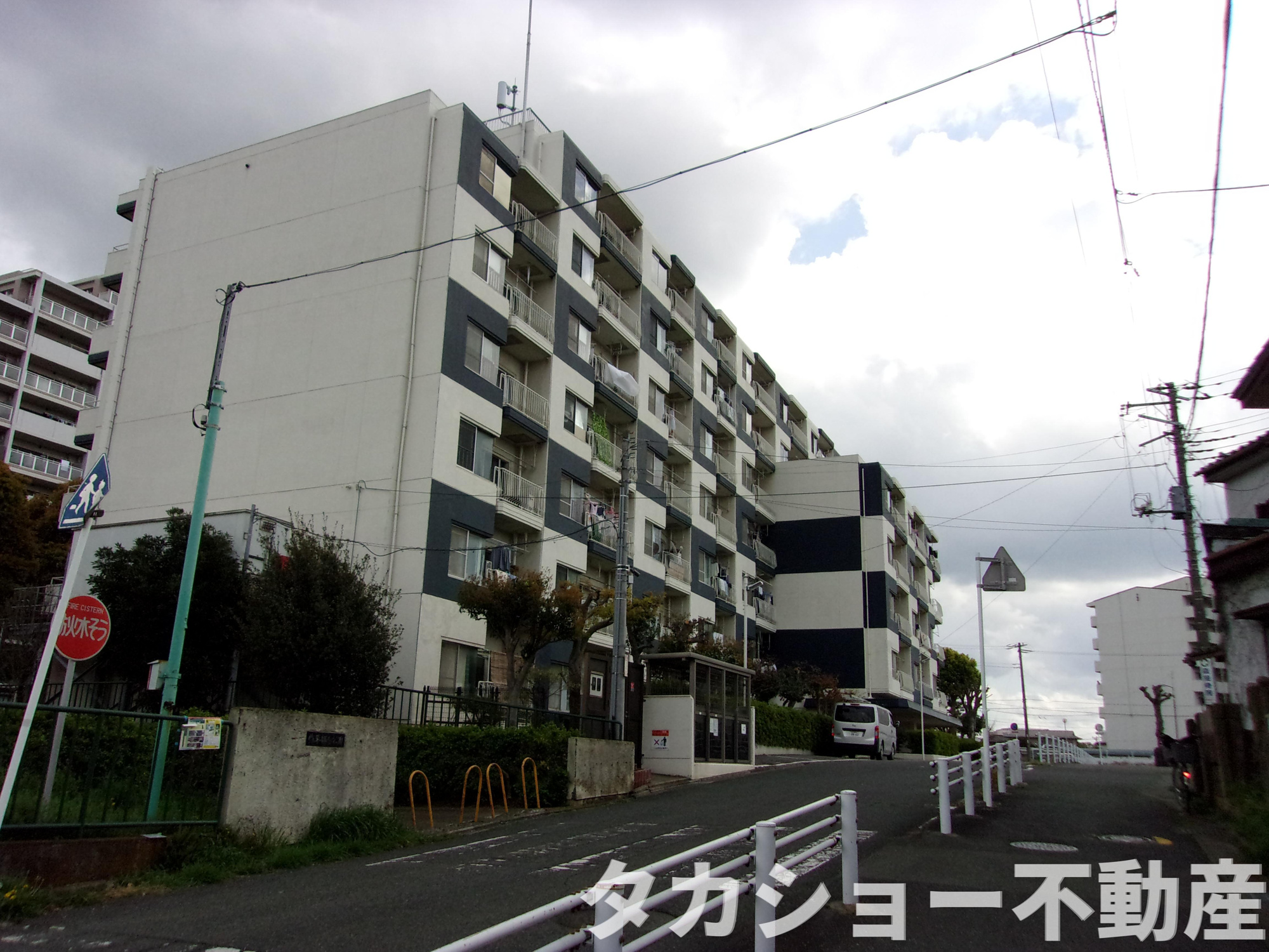 ハイマート西千葉の外観