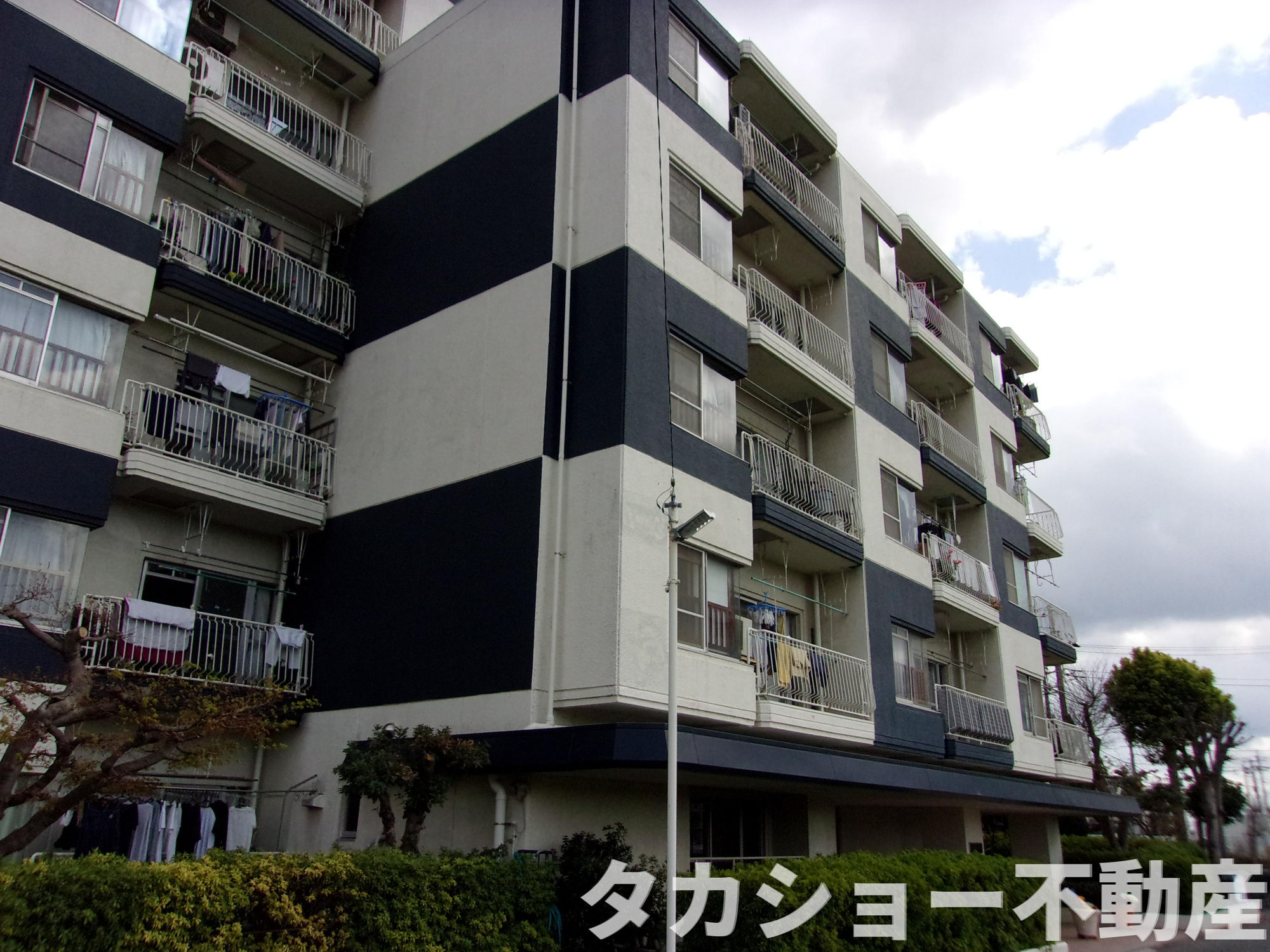 ハイマート西千葉の外観
