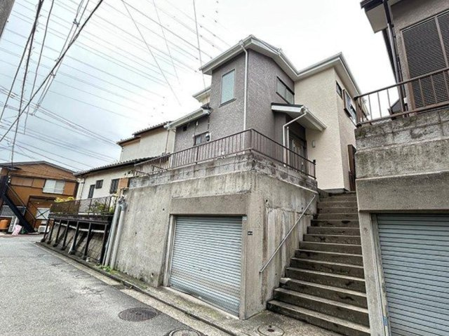 横浜市戸塚区戸塚町 中古戸建て【仲介手数料無料】の外観