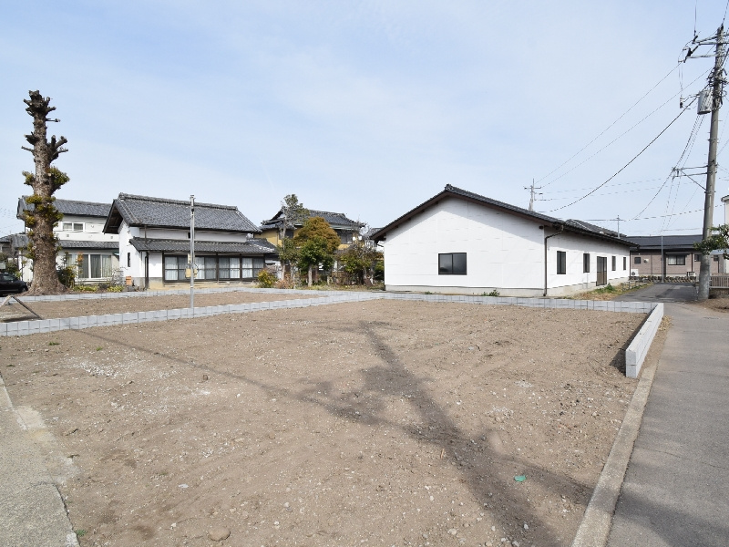 【２号棟：現地土地写真】