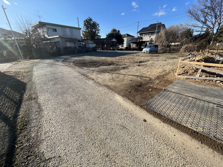 前面道路を含む現地写真