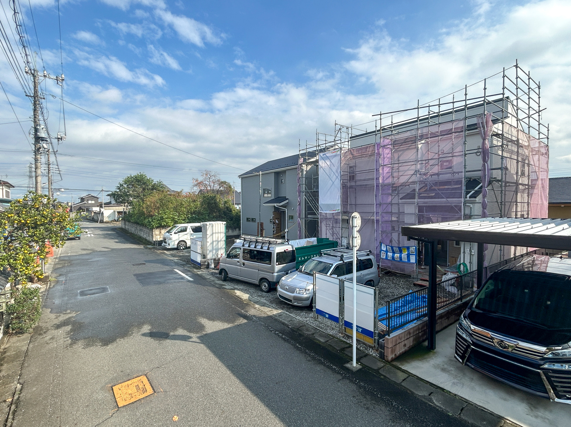 伊勢崎市茂呂南町第3　新築住宅全2棟の前面道路含む現地写真