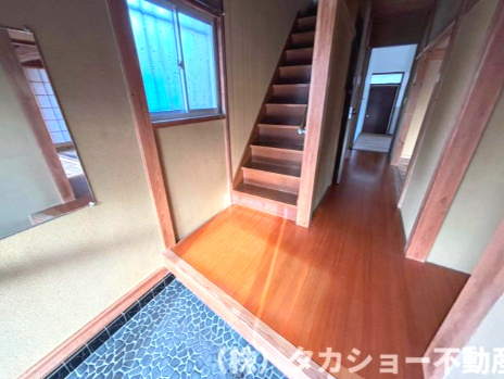 木更津市畑沢4丁目　中古戸建の玄関