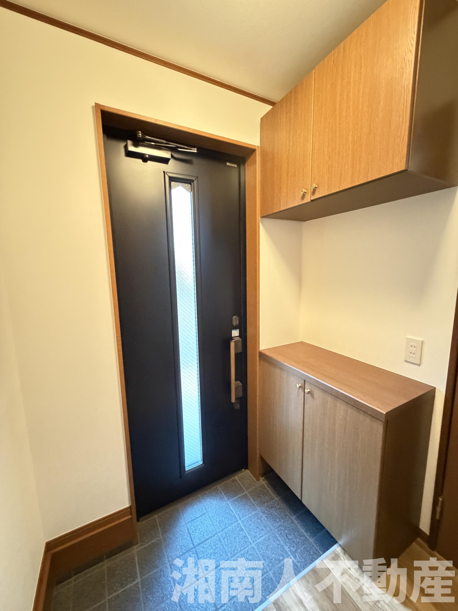 藤沢市下土棚２１６－９戸建の玄関|玄関です