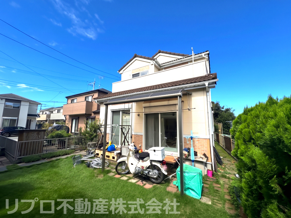 野田市清水戸建の外観|愛宕駅徒歩５分！７１．９坪のゆとりある土地付き住宅 ！