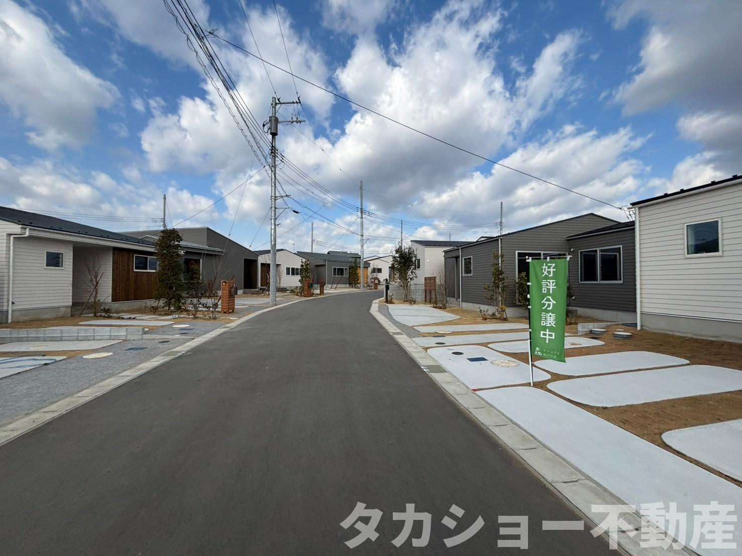 ～全50邸～モリニアル川戸の森～平屋住宅～の前面道路含む現地写真