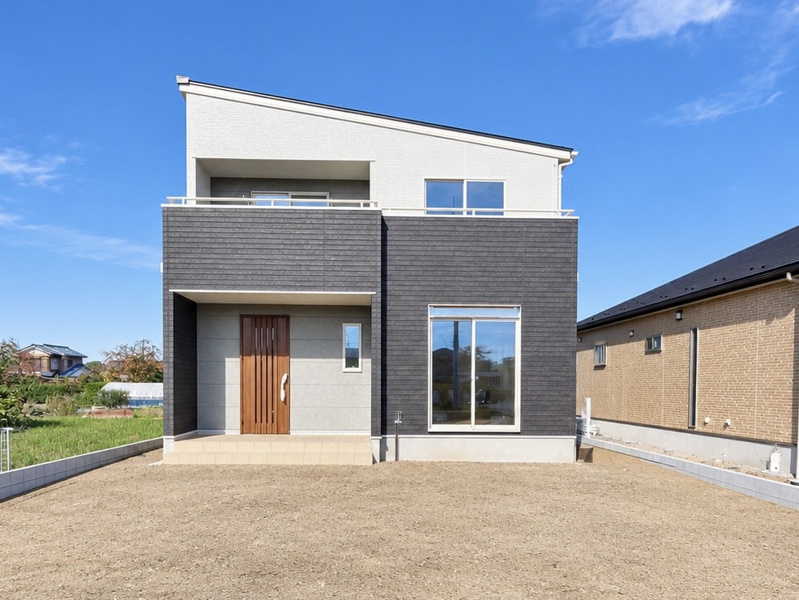 5号棟　建物完成しました！いつでも見学可能♪皆様からのお問い合わせお待ちしております♪
（2026/10/17撮影）