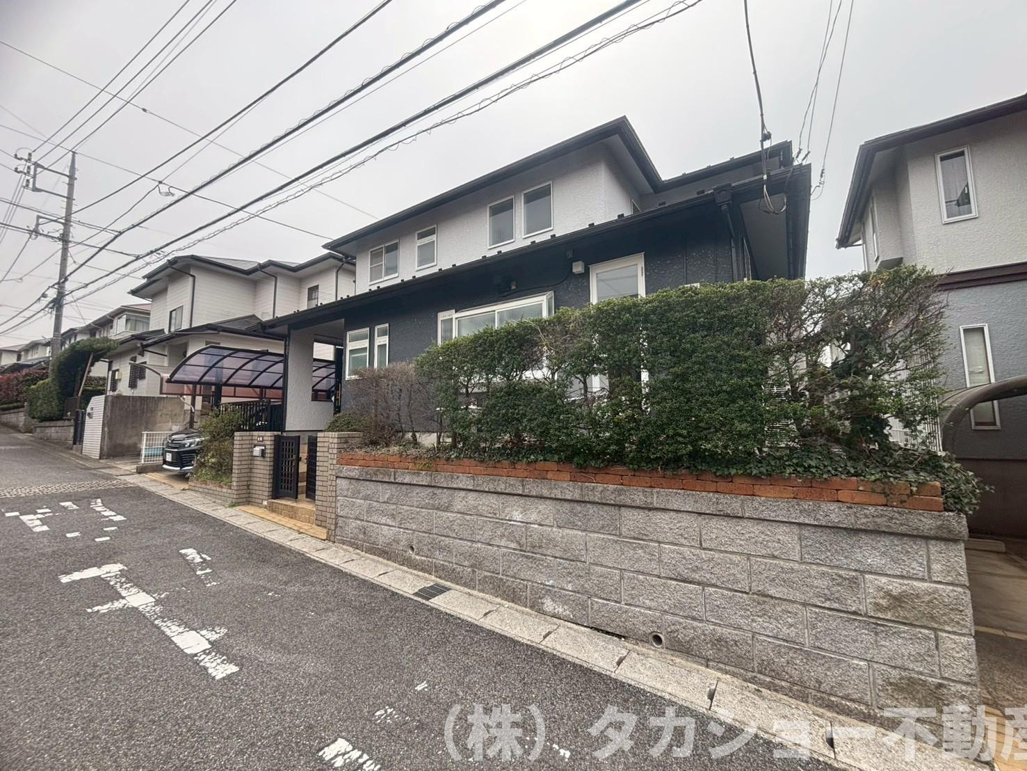 市原市泉台4丁目　中古戸建の前面道路含む現地写真