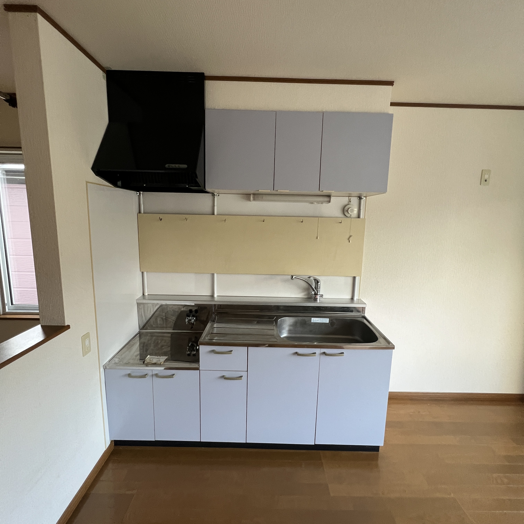 室蘭市高砂町4丁目10-1　ミナミマンションのキッチン