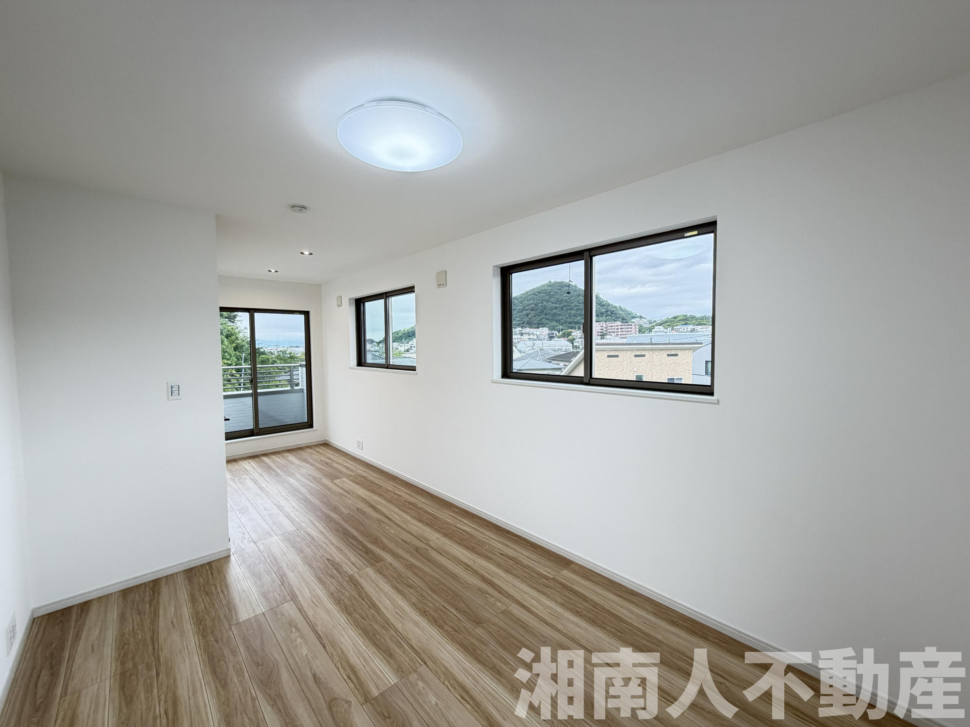 葉山町一色８２１－８戸建の洋室|コンパクトで使いやすい洋室です