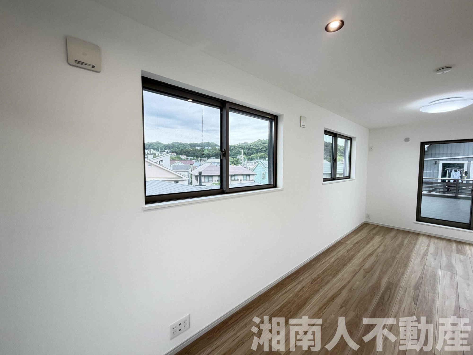 葉山町一色８２１－８戸建の洋室|使い勝手のいい洋室です