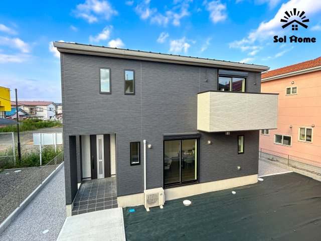 伊勢崎市寿町　新築住宅全8棟の外観|◆本日のご案内も大歓迎です♪◆ 図面や写真では分からない部分を不動産のプロが丁寧にご説明いたします！！ 年中無休のソルホームはいつでもお問い合わせをお待ちしております♪