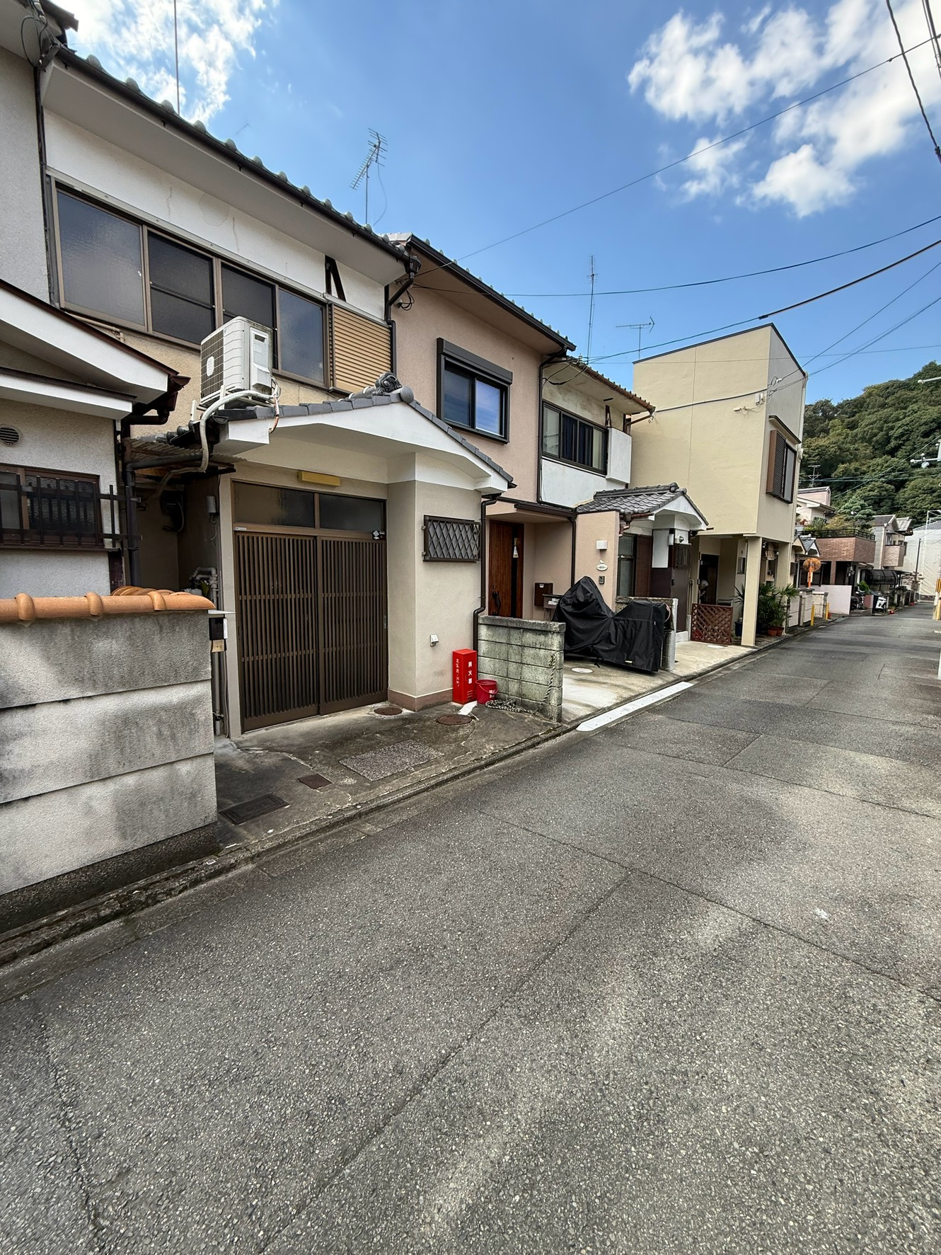 花園段ノ岡町テラスの前面道路含む現地写真|前面道路含む現地です。