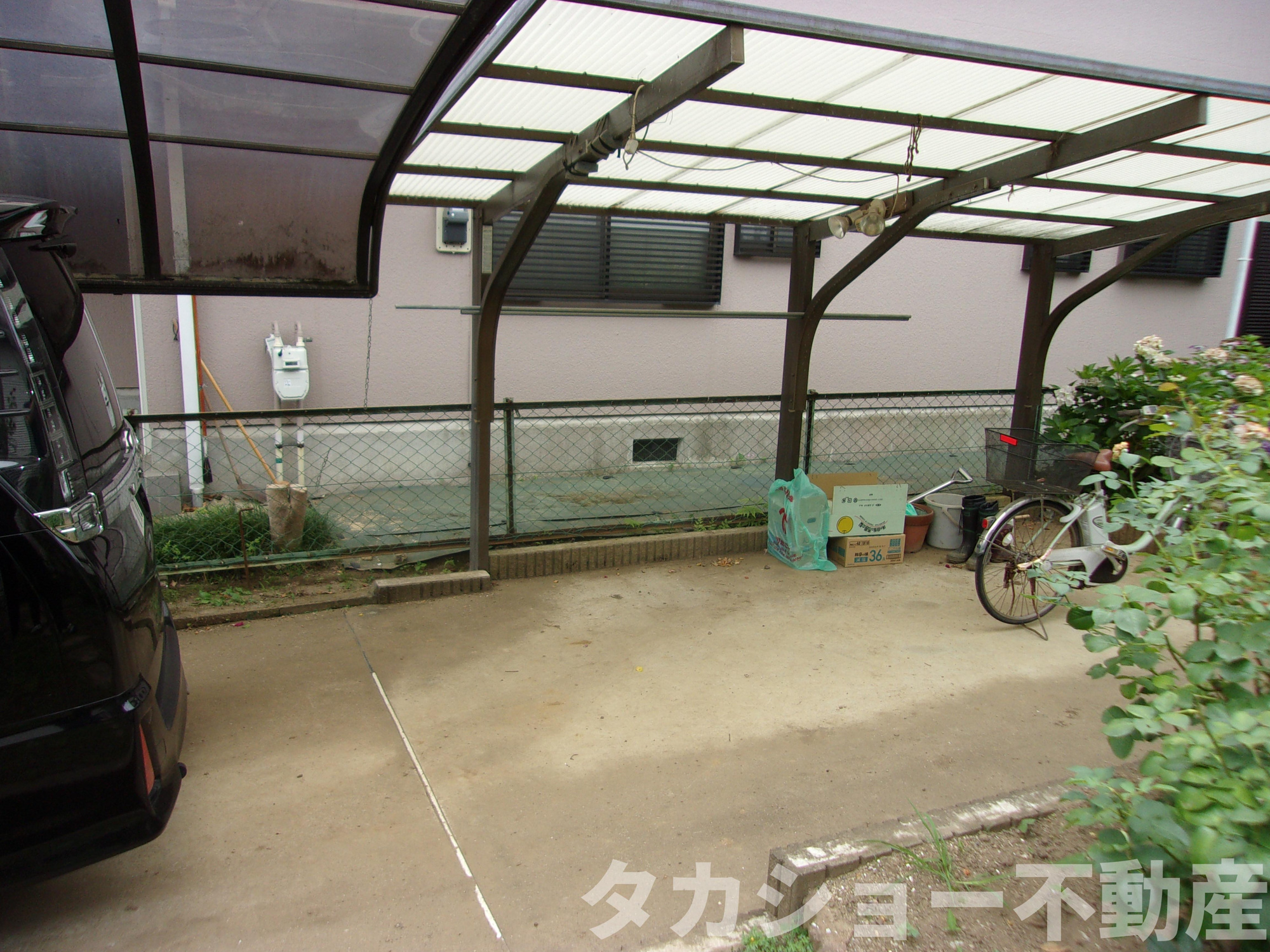 市原市若宮6丁目　中古戸建の駐車場