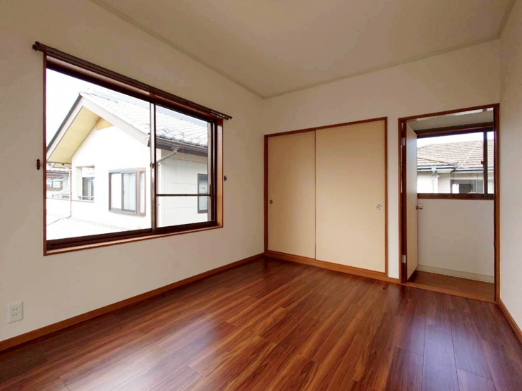 【深谷市稲荷町３丁目　洋室】
