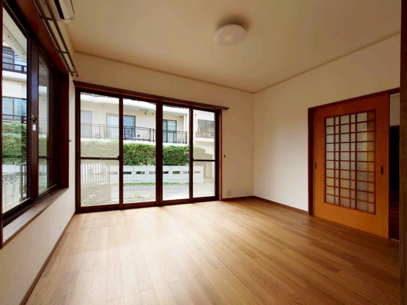 【深谷市稲荷町３丁目　リビング】