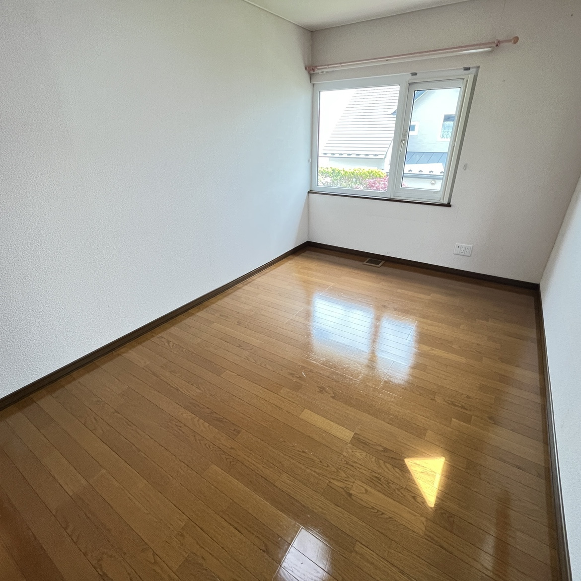 登別市富岸町2丁目29-14　中古住宅の洋室