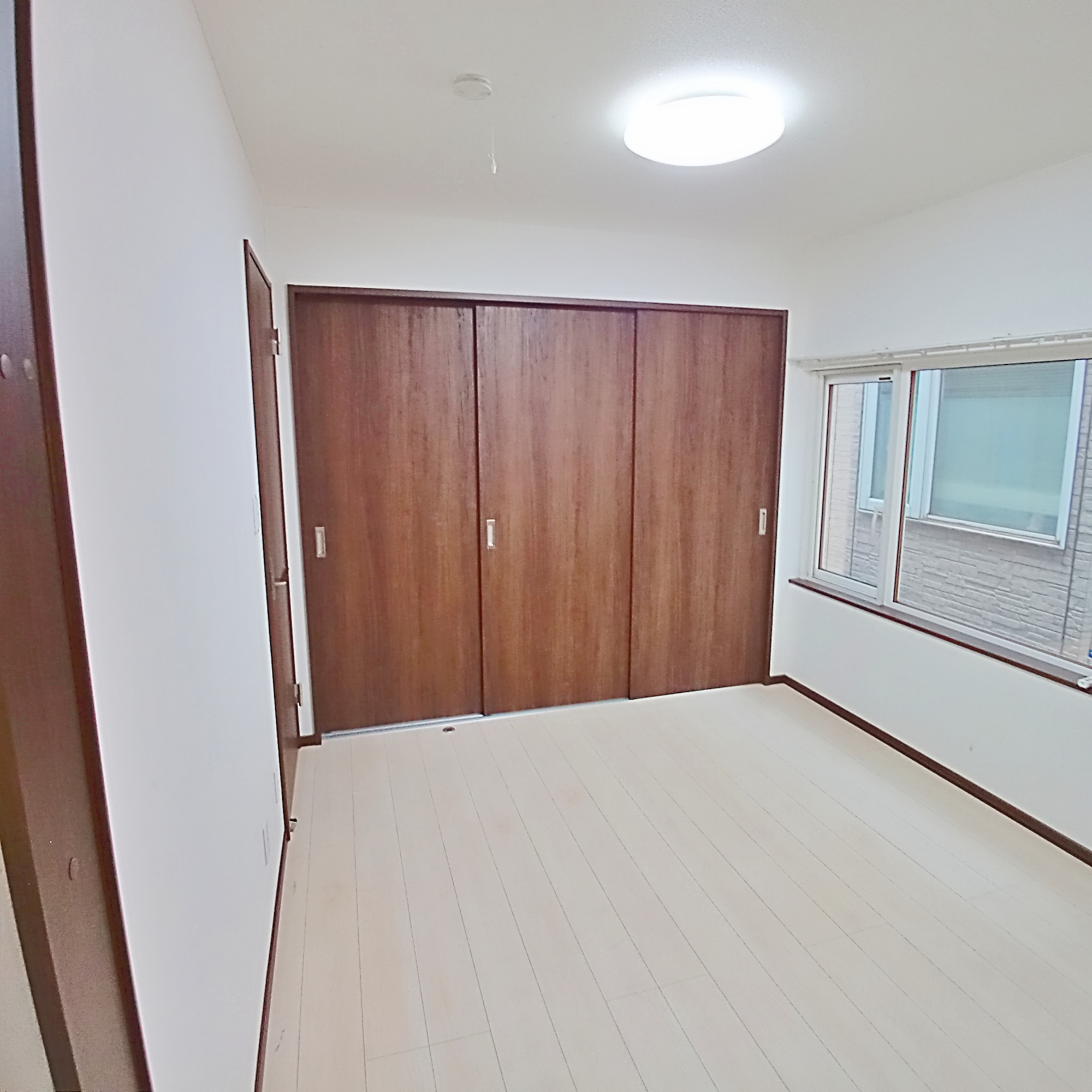 室蘭市東町4丁目6-13　中古住宅の洋室