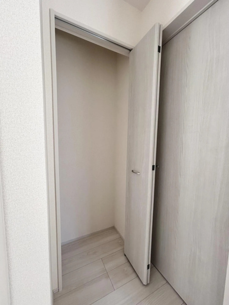 【廊下収納】