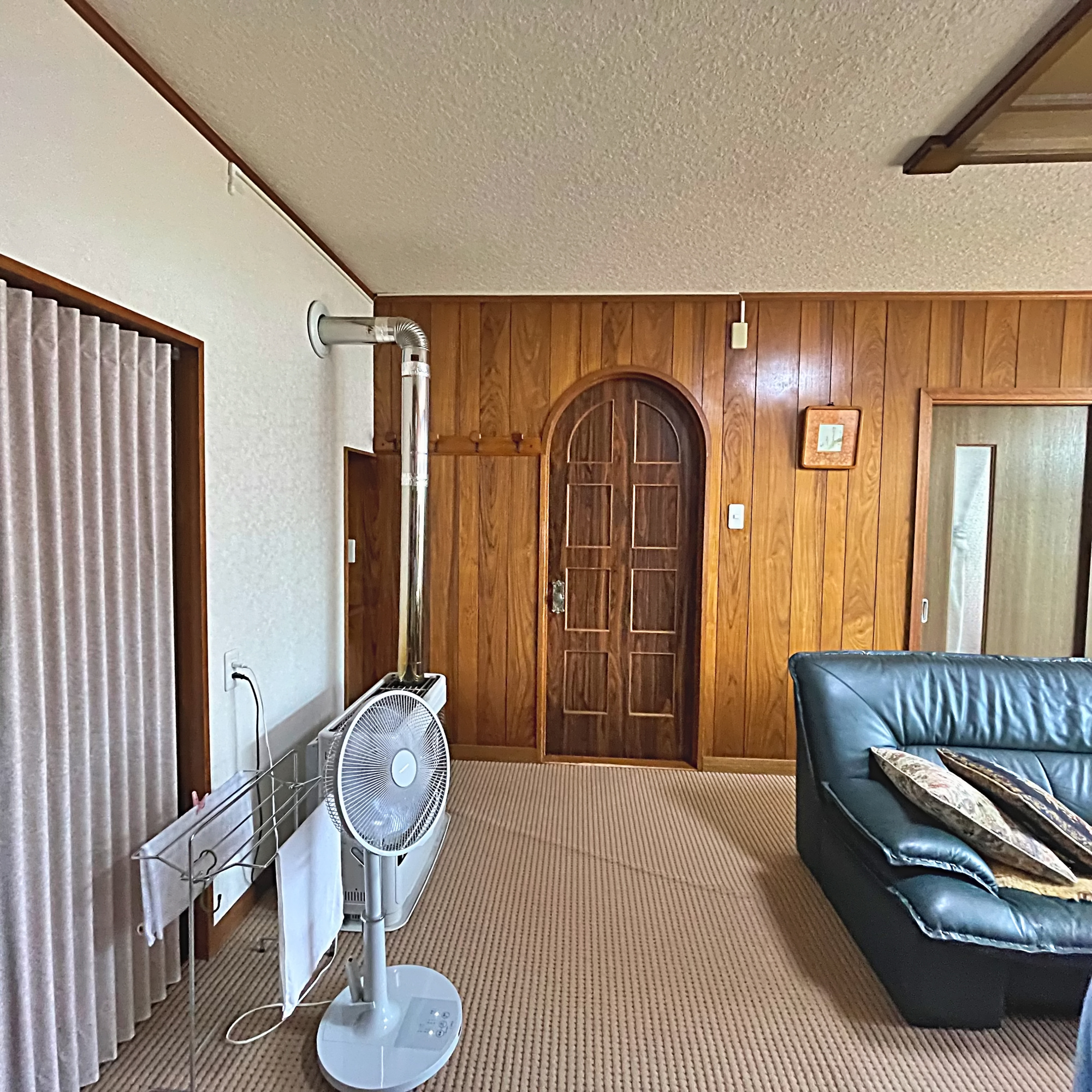 室蘭市柏木町45-24　中古住宅他2棟の居間・リビング