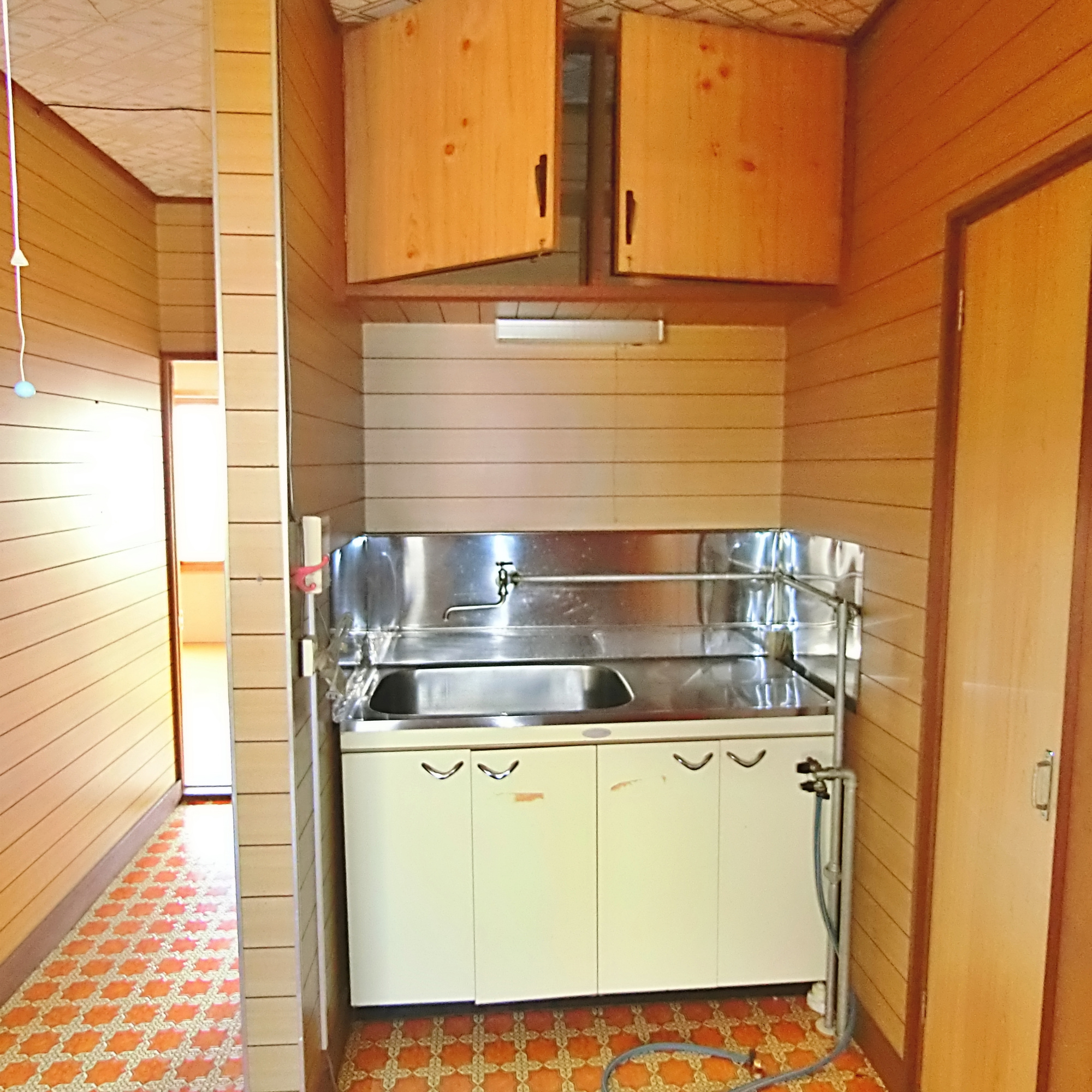 室蘭市東町2丁目19-12　店舗兼用中古住宅のキッチン