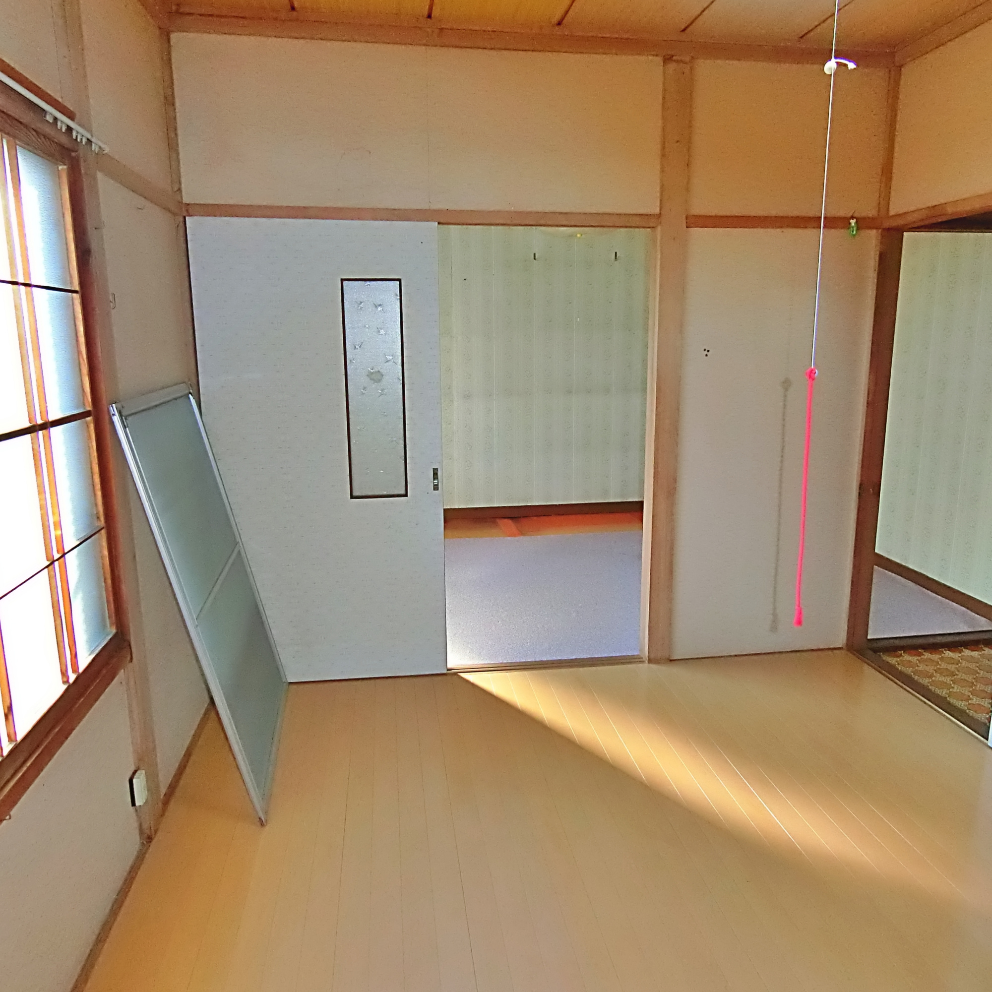 室蘭市東町2丁目19-12　店舗兼用中古住宅の洋室
