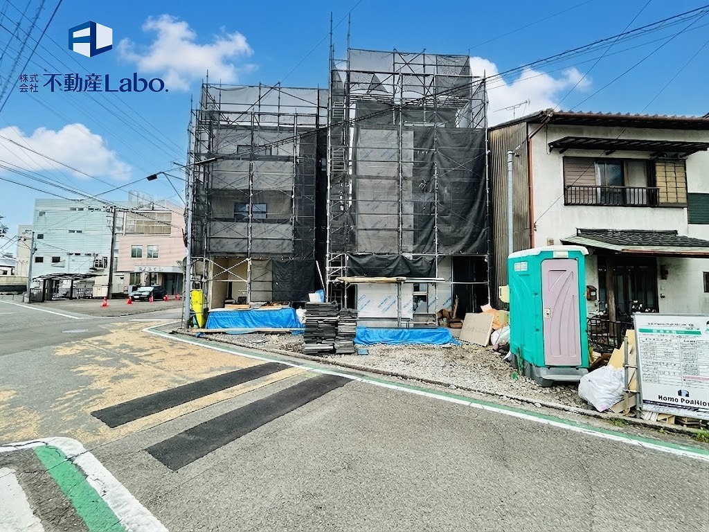 駿河区中原3期　新築分譲住宅　全2棟の前面道路含む現地写真|完成に向けて工事が着々と進行中♪
現地では建設の様子をご覧いただけます♪