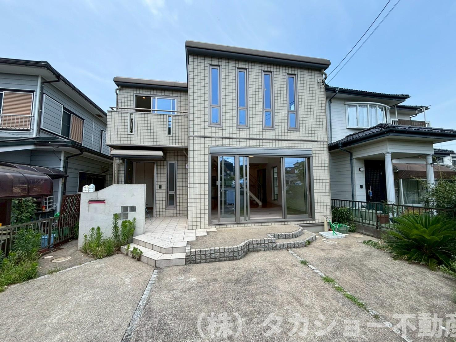 千葉市中央区生実町　中古戸建の外観
