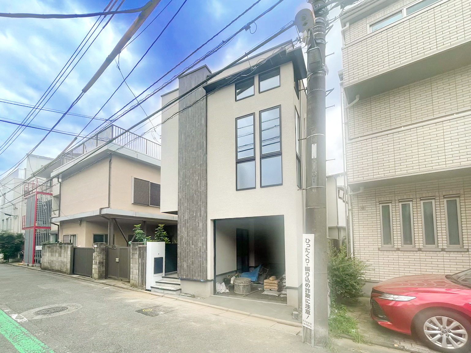 新築分譲［ミラクラス五本木Ⅲ］の前面道路含む現地写真|現地写真（2026年10月撮影）