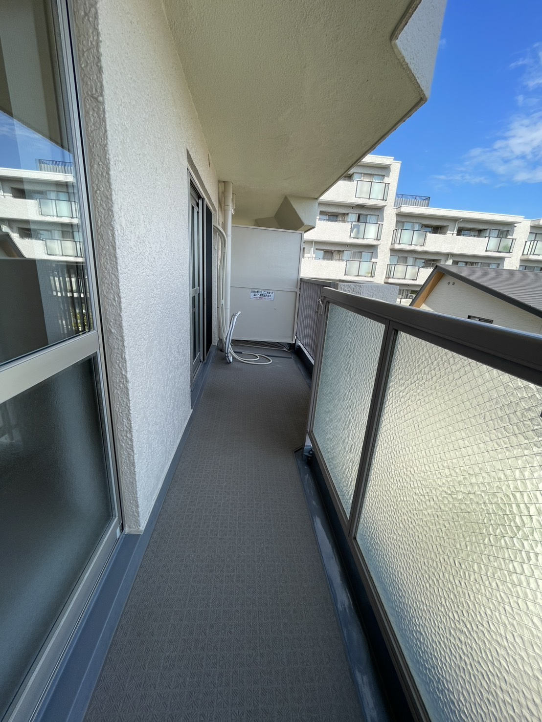 日商岩井芦屋翠ケ丘マンションのバルコニー
