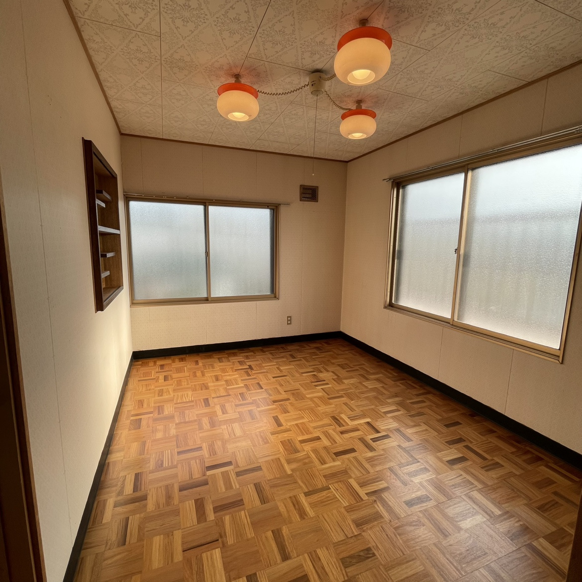 伊達市長和町501-45、42　中古住宅の洋室