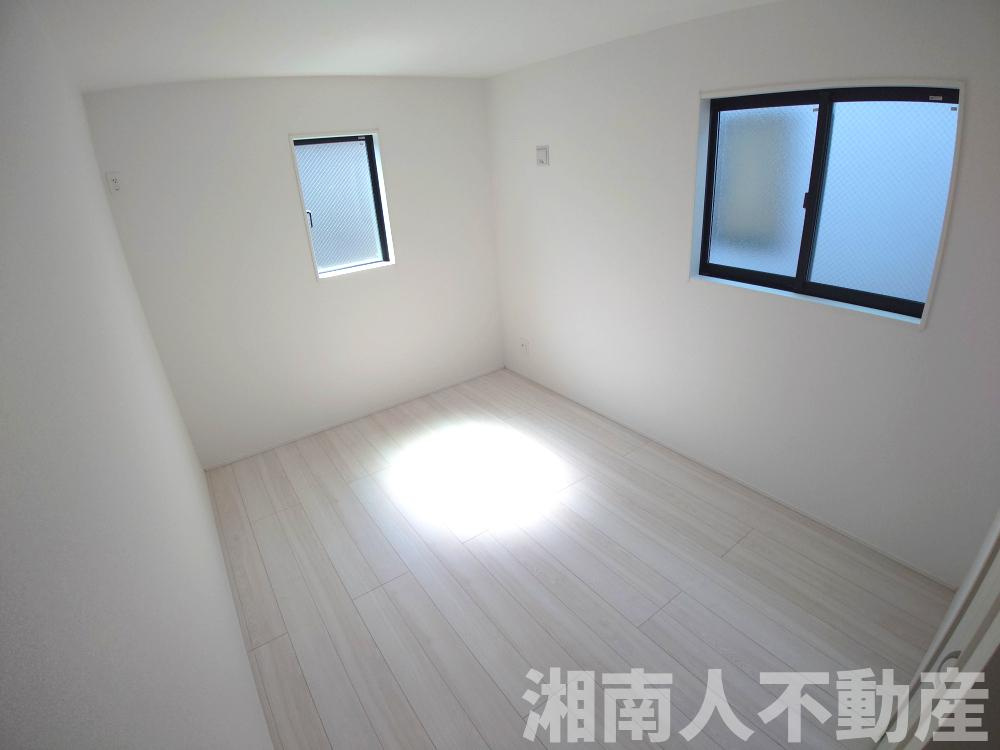 寒川町一之宮14期　新築戸建全6棟　の洋室|明るい洋室です