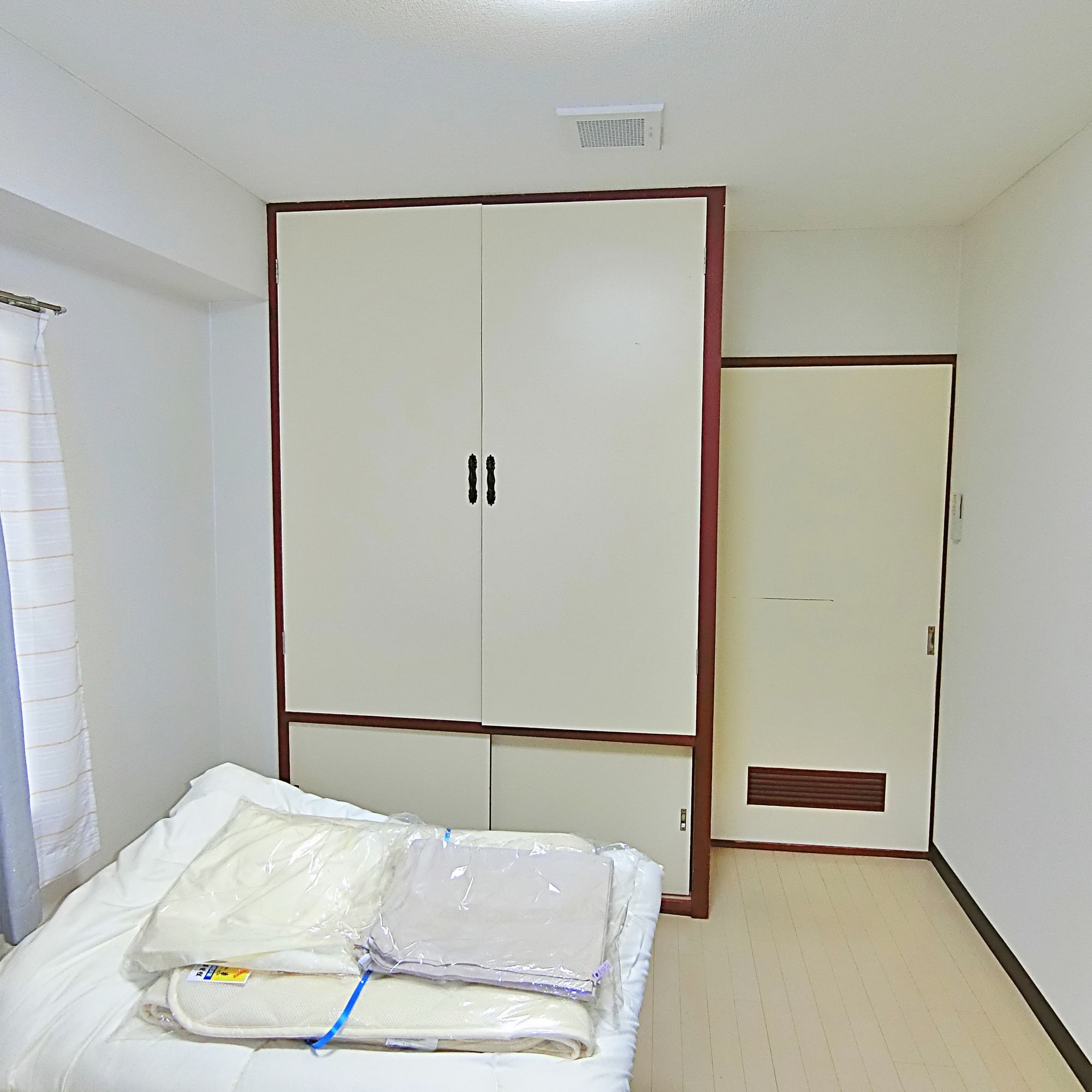 室蘭市中島町1丁目37-14　シャインポート6階の洋室