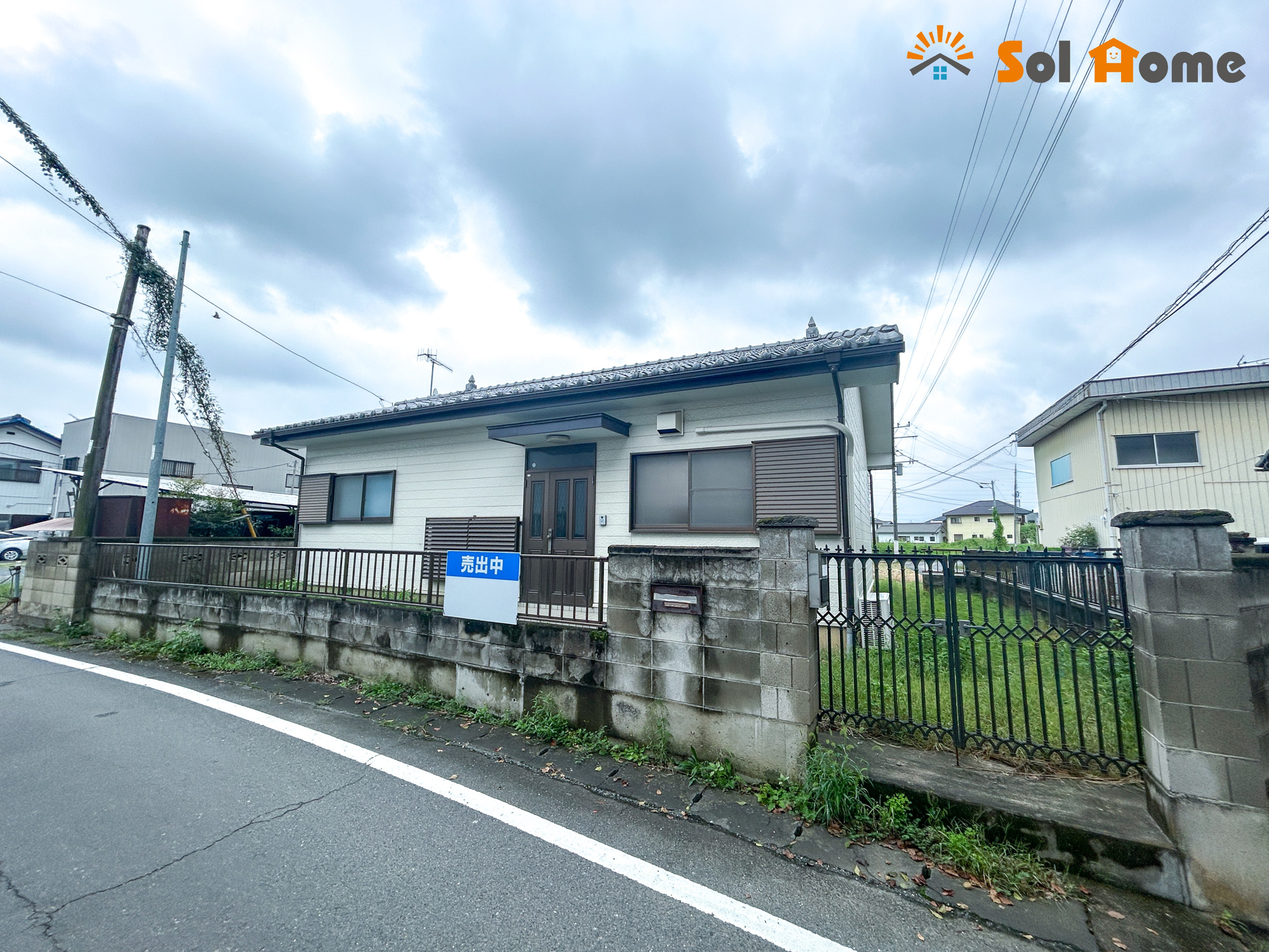 藤岡市立石　中古住宅の外観|◆本日のご案内も大歓迎です♪◆ 図面や写真では分からない部分を不動産のプロが丁寧にご説明いたします！！ソルホームはいつでもお問い合わせをお待ちしております♪