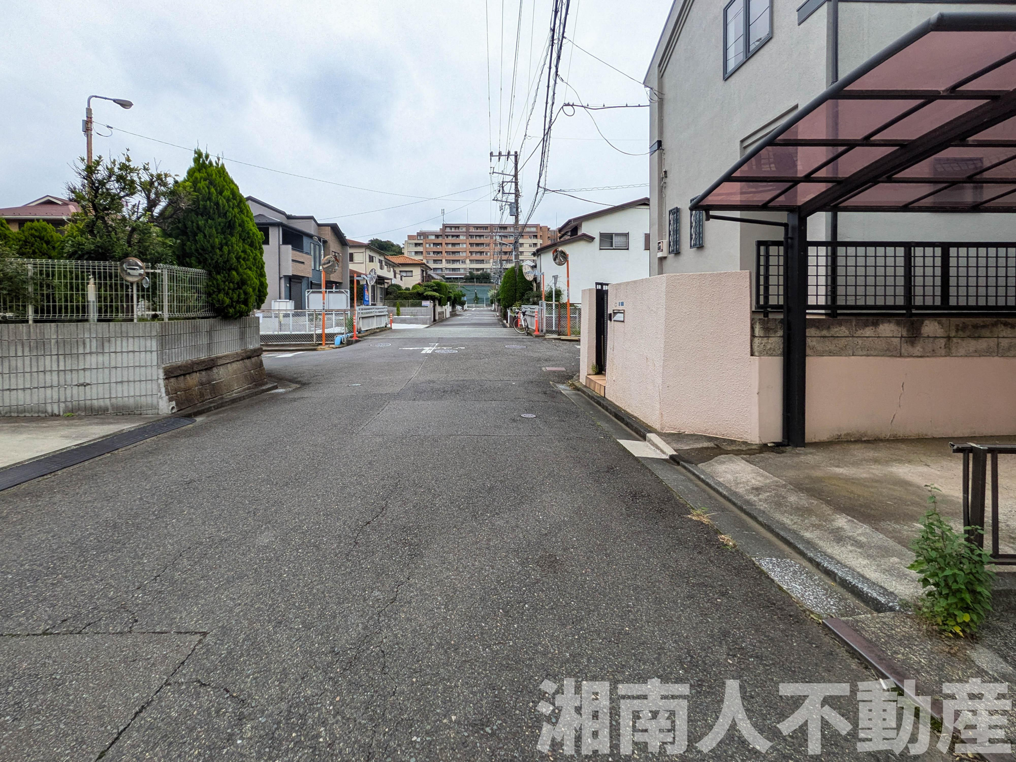 藤沢市本藤沢３丁目１９－１４戸建の周辺