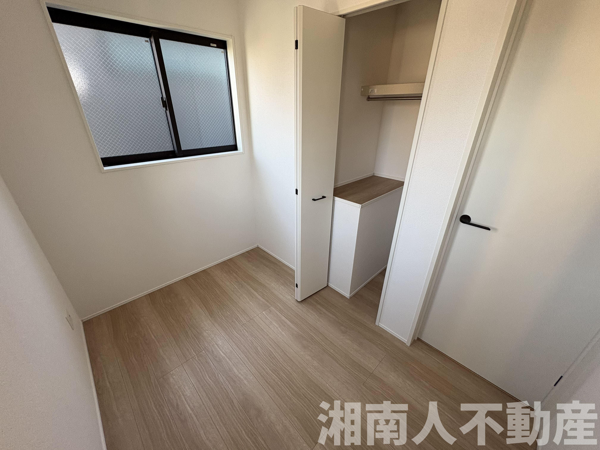 平塚市御殿４丁目１２８１－３１新築戸建ての洋室|スタンダードな洋室です