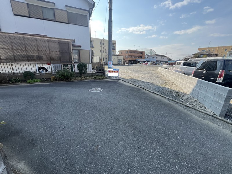 【前面道路含む現地写真】1873-9、-11はお互いに利用できるスペースとして協定道路の扱いとなります