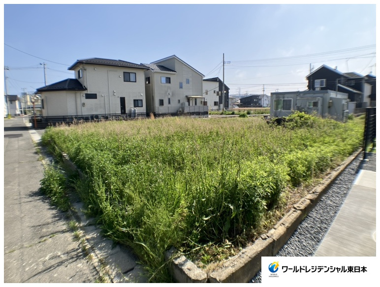 石巻市築山4丁目土地の前面道路含む現地写真|63.8坪の整形地