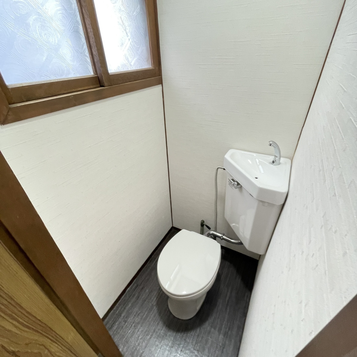 室蘭市小橋内町1丁目21-7,210，211　収益戸建　のトイレ